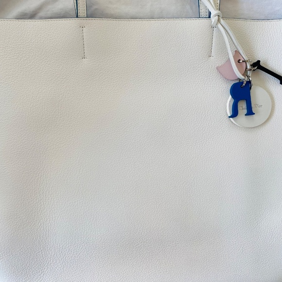 Dior Tote Bag Dioriviera White Leather with Laser Cut Detail - Picture 12 of 13